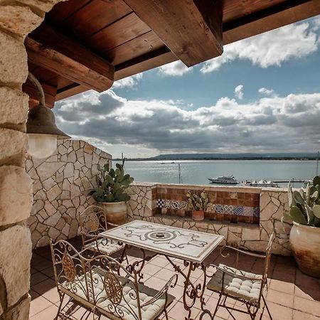 Bed and Breakfast Palazzo Giunta - Porta Marina Ortigia Syracuse Exteriér fotografie