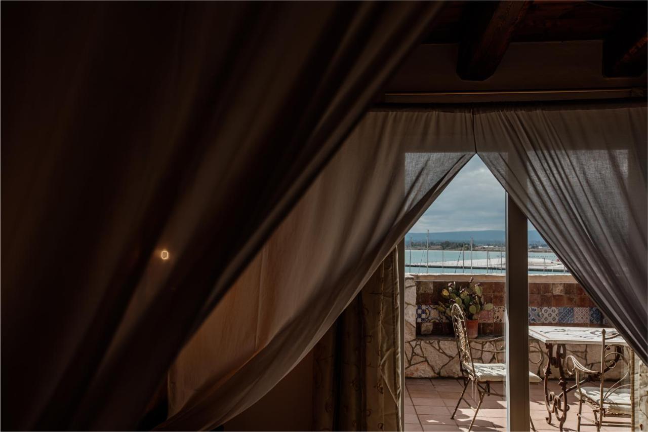 Bed and Breakfast Palazzo Giunta - Porta Marina Ortigia Syracuse Exteriér fotografie