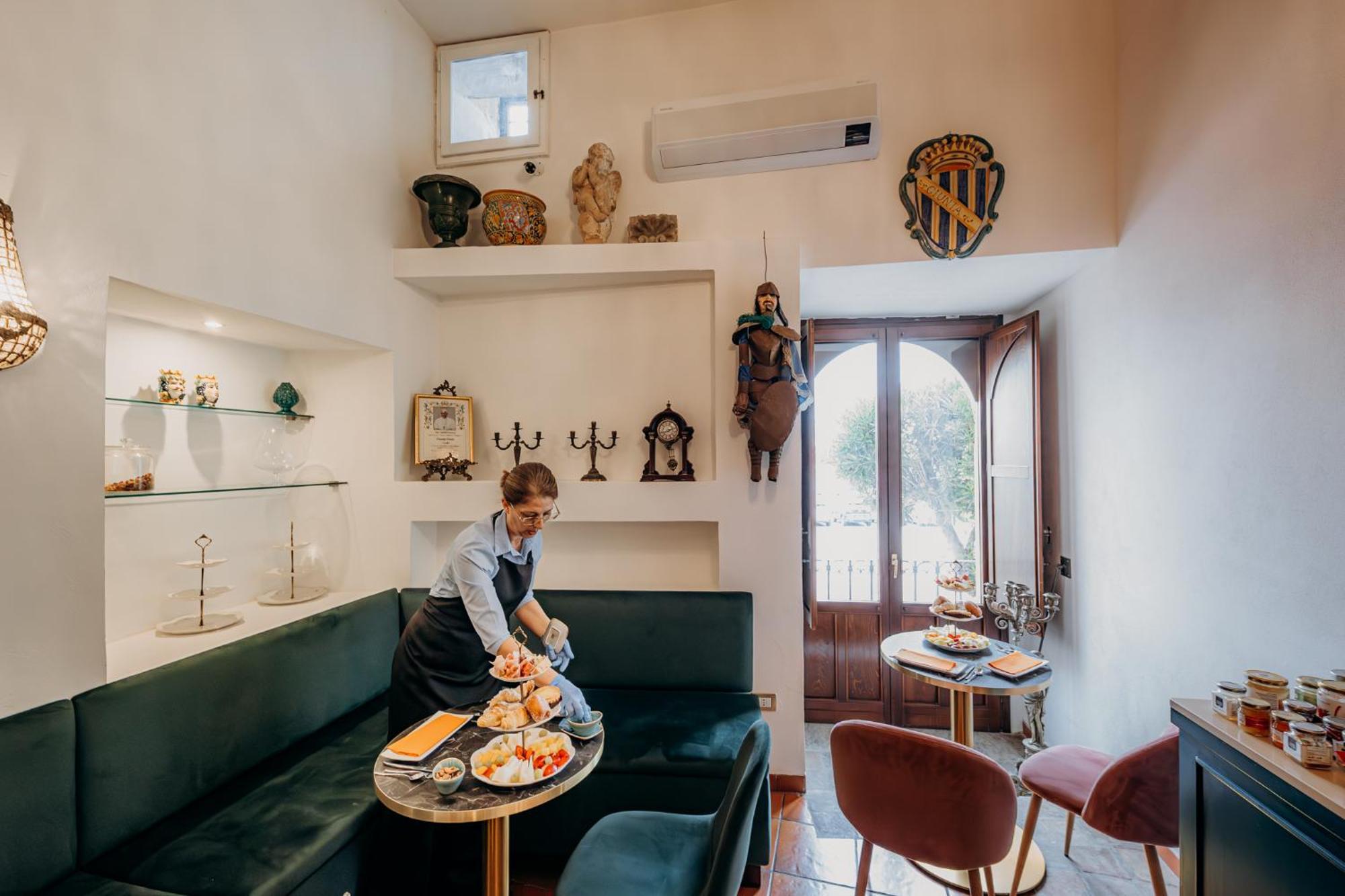Bed and Breakfast Palazzo Giunta - Porta Marina Ortigia Syracuse Exteriér fotografie