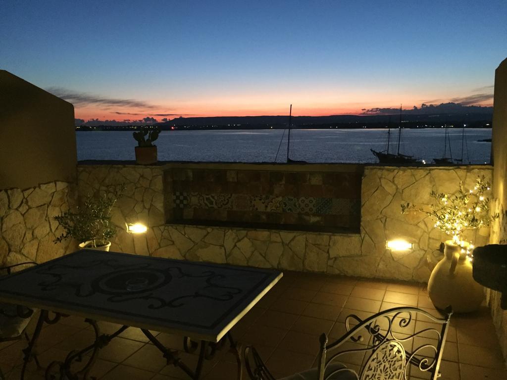 Bed and Breakfast Palazzo Giunta - Porta Marina Ortigia Syracuse Exteriér fotografie