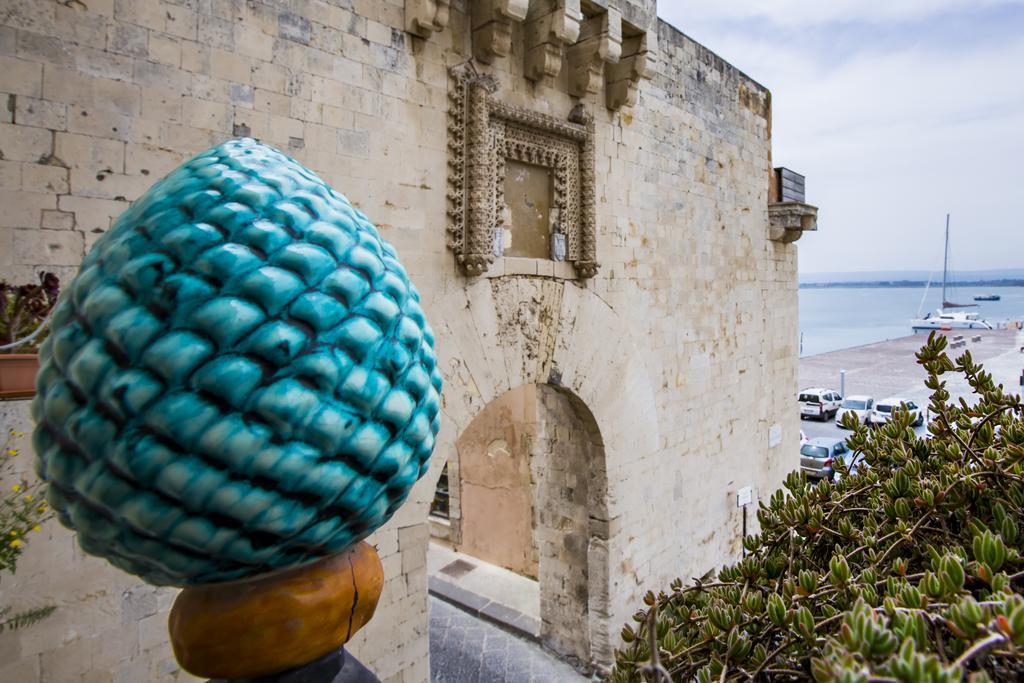 Bed and Breakfast Palazzo Giunta - Porta Marina Ortigia Syracuse Exteriér fotografie